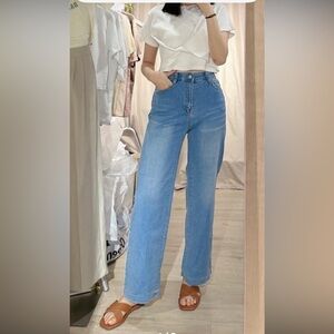 NWOT Howluk Korean straight Jeans 9039 Sz Small light blue